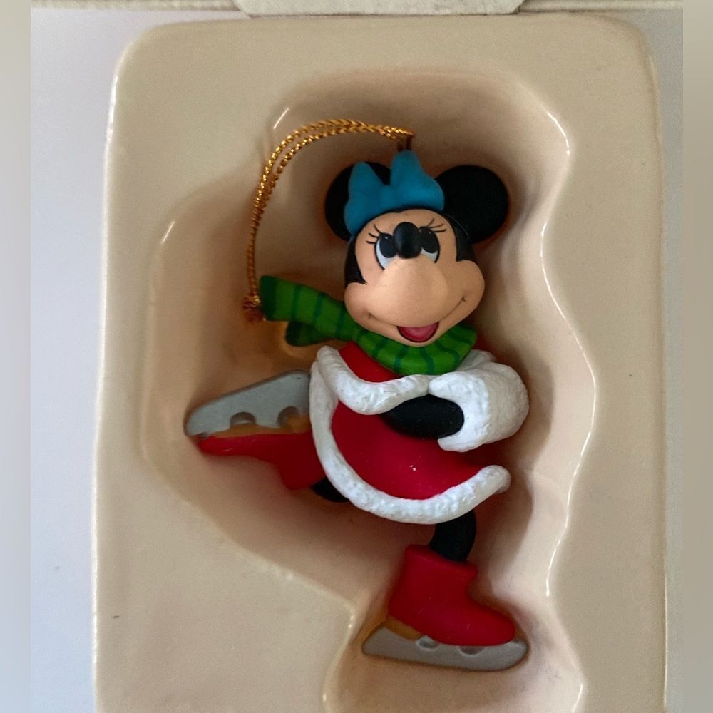 Vintage Disney Minnie Ornament Magic of Christmas NIB